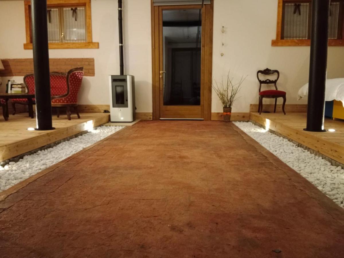 B&B Max & Lory Neviano degli Arduini Eksteriør billede
